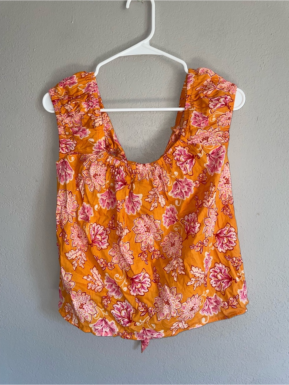 Old Navy Floral blouse top in Orange and Pink